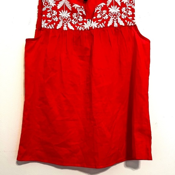 2/$30 Talbots - Floral Embroidered Sleeveless Top - Picture 5 of 8